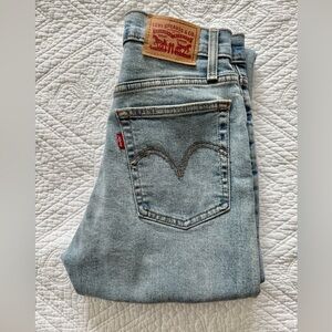 Levi Strauss Wedgie Straight Distressed Jeans, Size W24/L31, Women’s